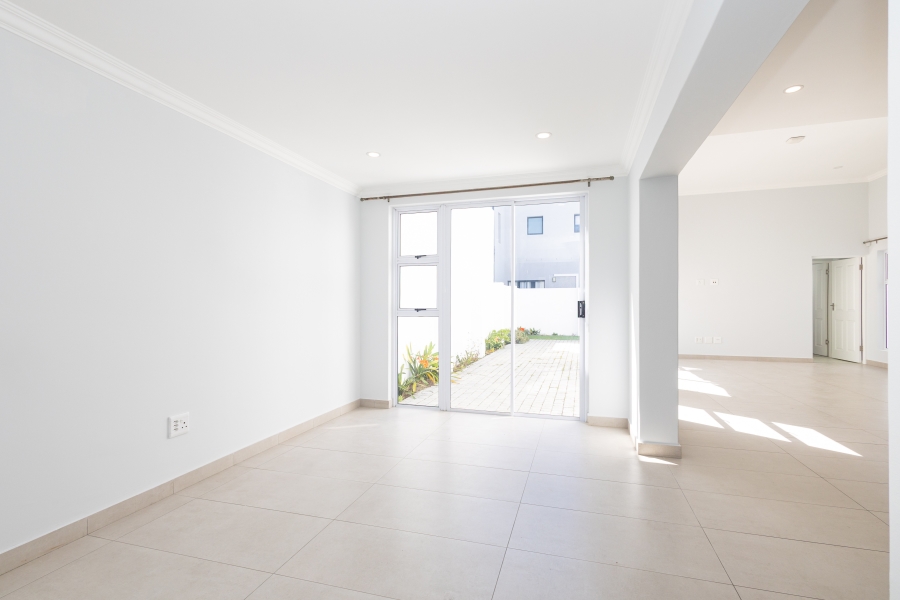 4 Bedroom Property for Sale in Sagewood Western Cape